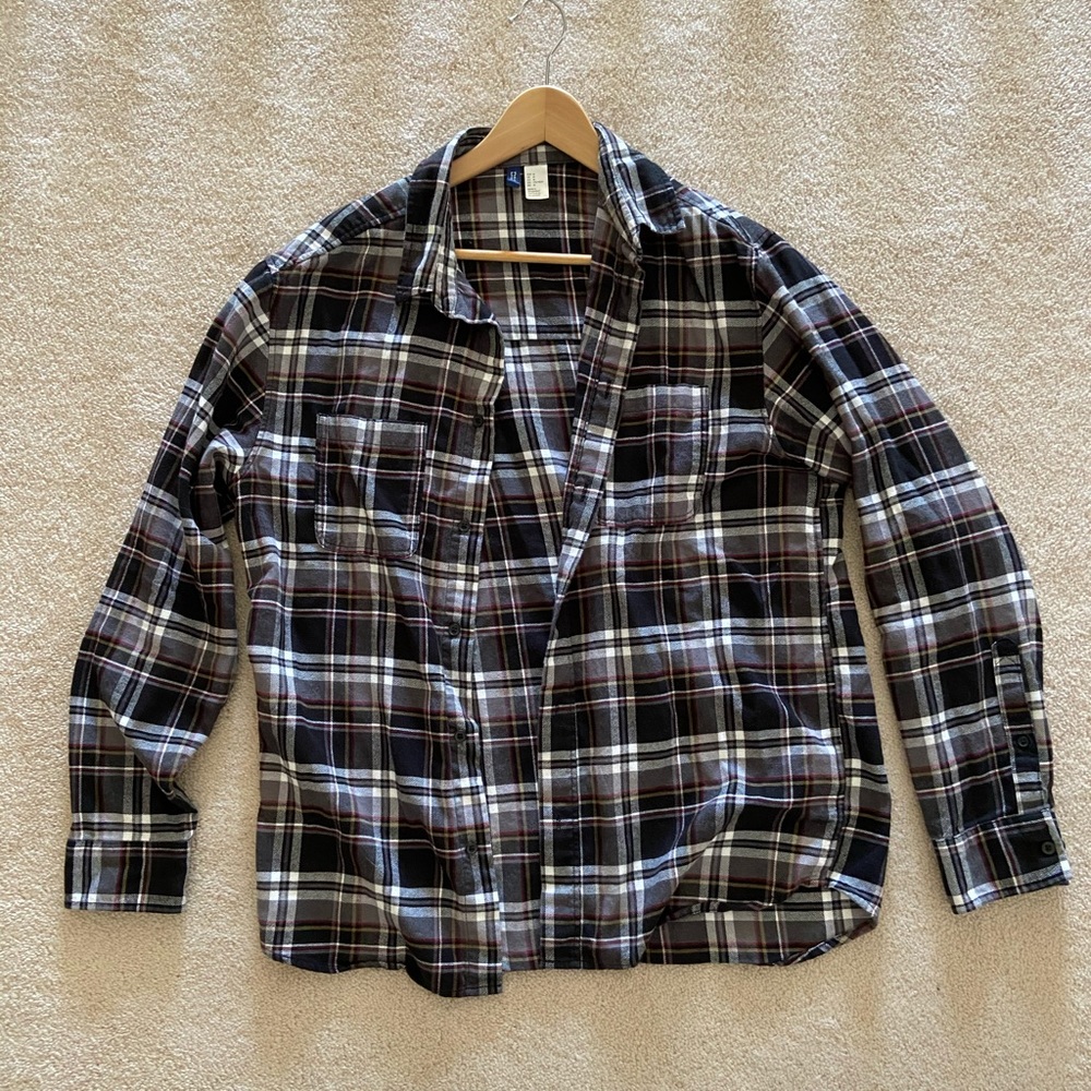 Men’s Flannel Size M